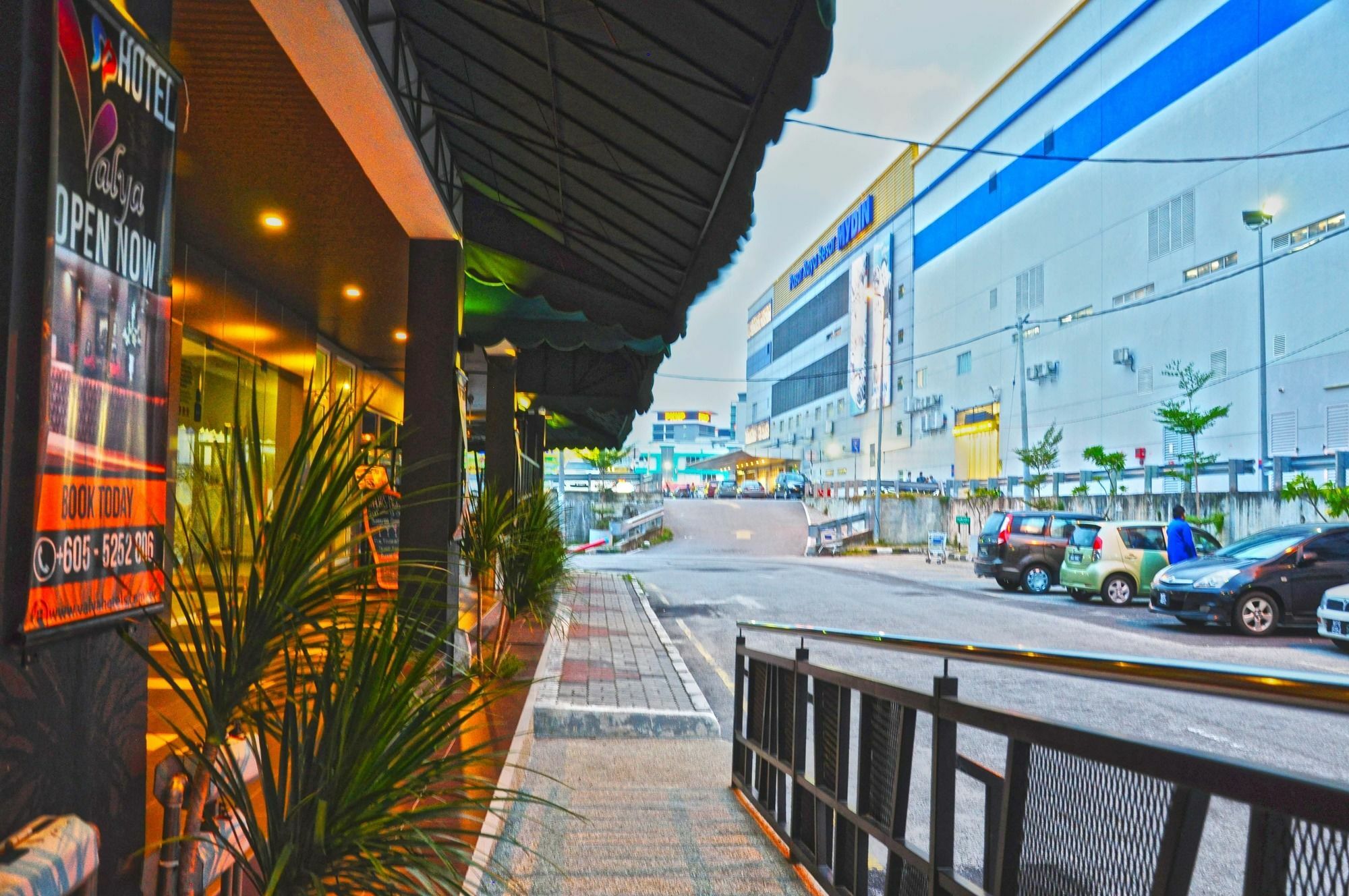Valya Hotel, Ipoh Ngoại thất bức ảnh